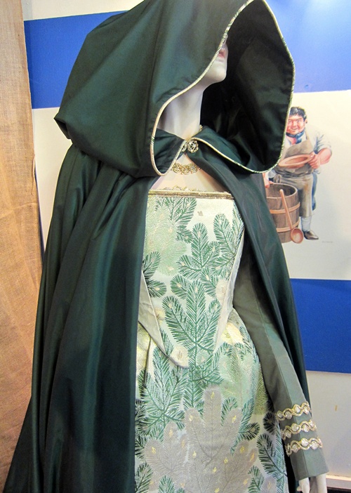 Catherine Parr's dress